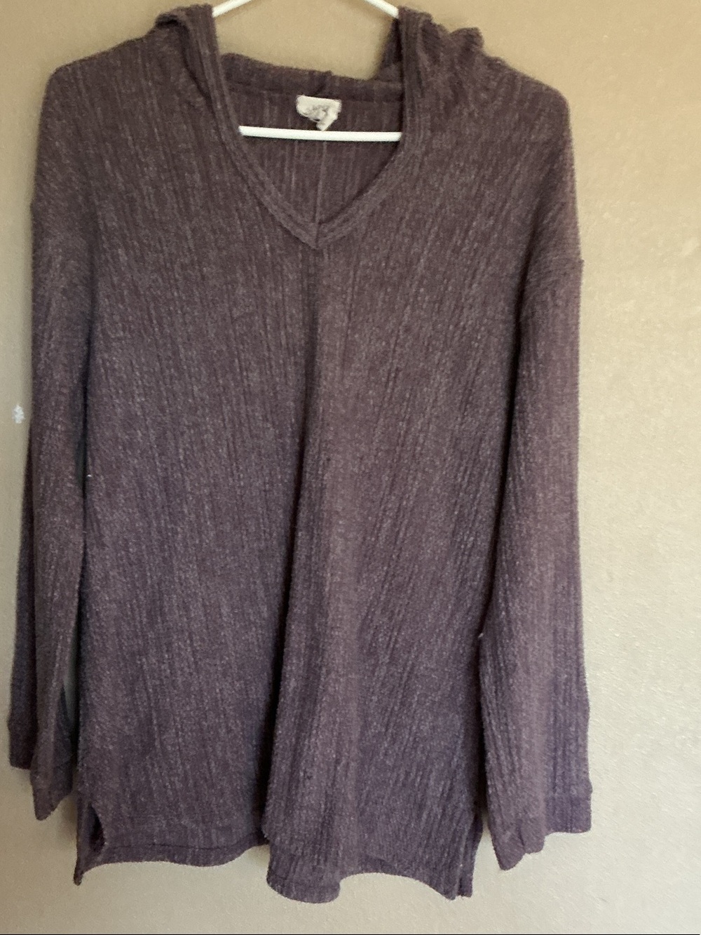 Fantastic Fawn Gray Hooded V-Neck Pullover Sweater